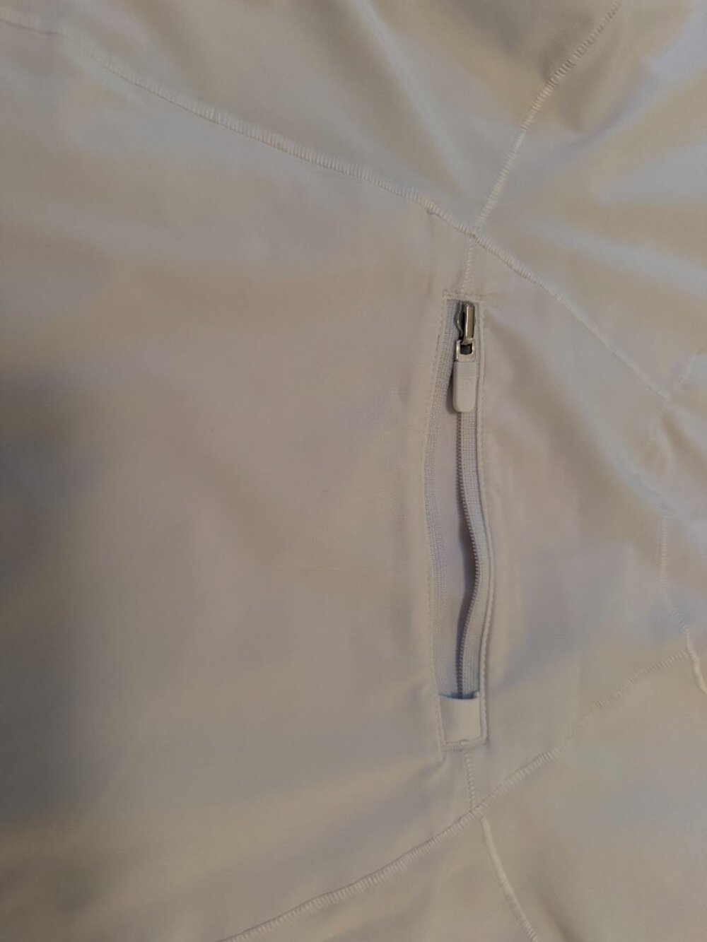 lululemon Mist Over Windbreaker Light Vapor Hooded Jacket Size 8 - Picture 3 of 10